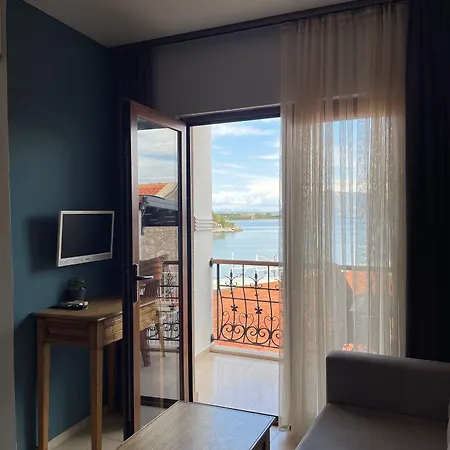 Veziroglu Aparthotel 4*